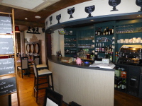 bar